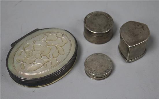 Two Georgian silver pill boxes, a 19th century mother of pearl and horn mounted white metal oval box and a nutmeg grater.